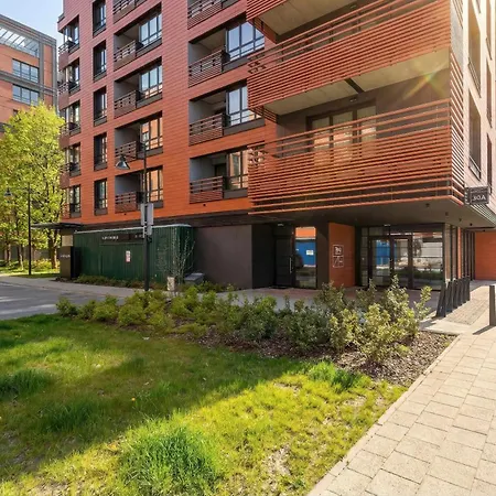 דירה Beige And Blue In With Garden And Parking By Renters